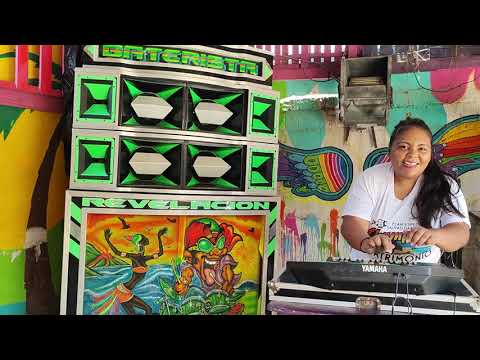 La Fiscalia de Jhonky: Perreo Mily Iriarte