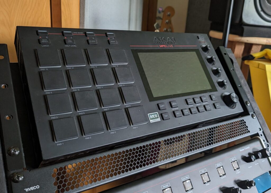 Akai MPC Live